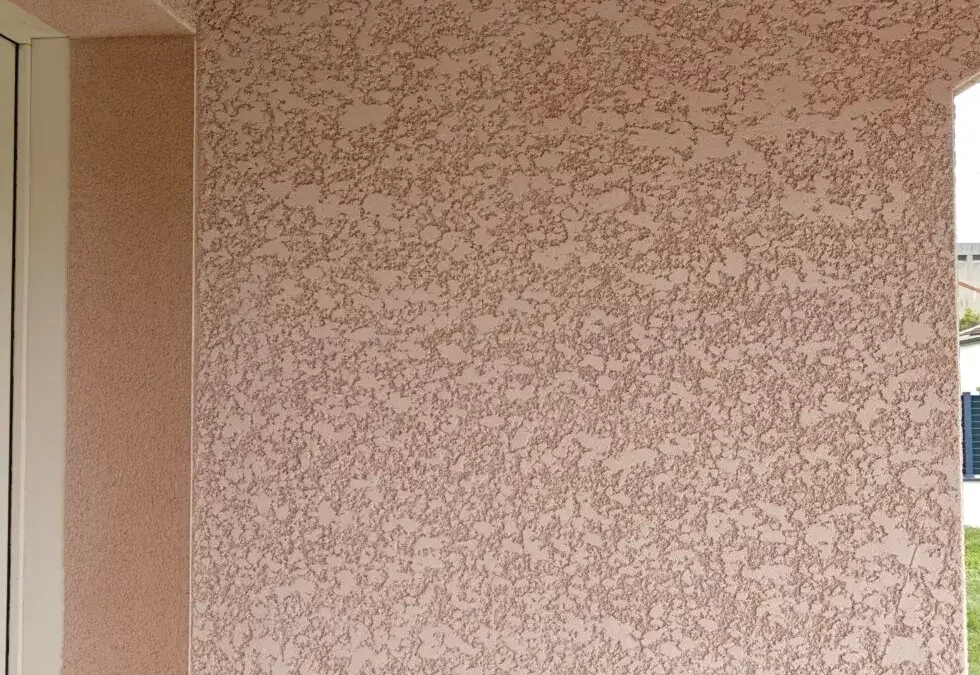 L’écrasé : une finition parfaite pour vos murs